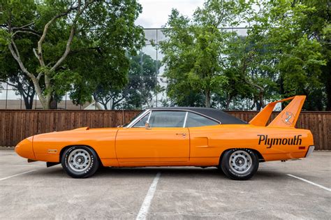 dodge daytona and plymouth superbird|1969 charger daytona vs 1970 plymouth.